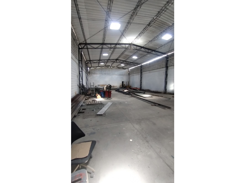 bodega circunvalar 400 mtrs2 - 4