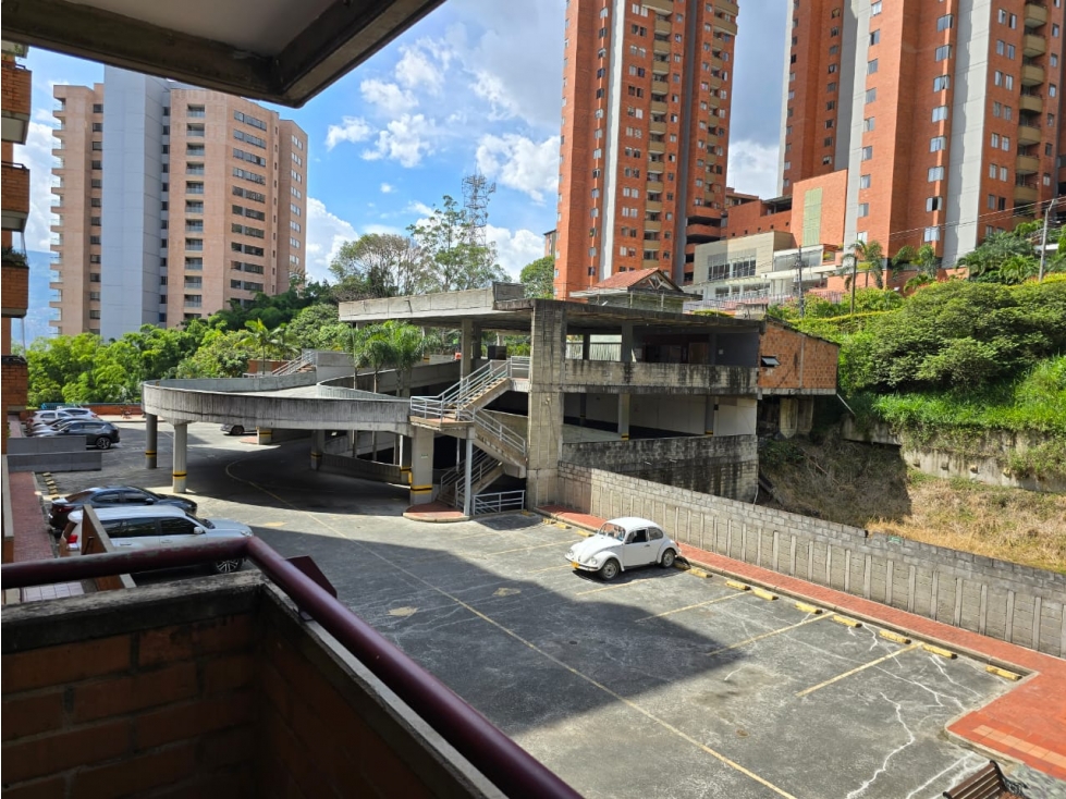 APARTAMENTO VENTA LOMA DEL INDIO — foto 4