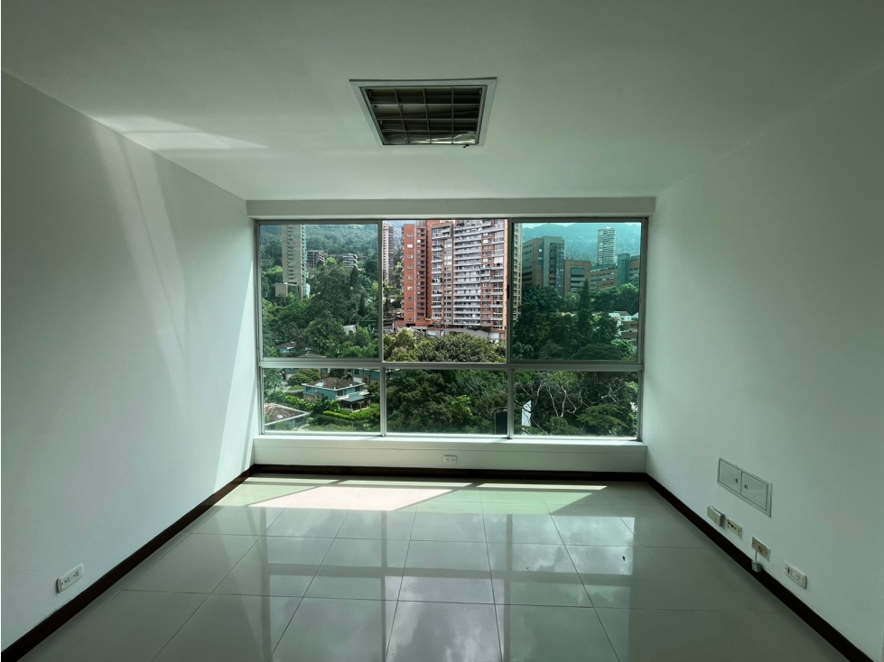 Oficina En Arriendo Poblado