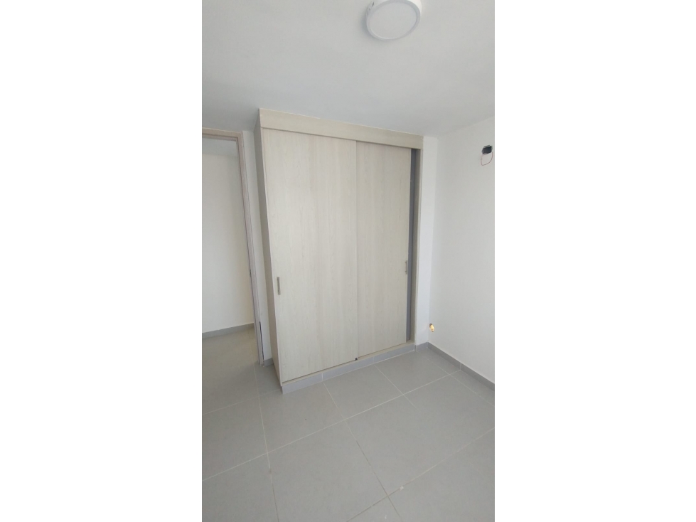 APARTAMENTO EN ALAMEDA DEL RIO ( CONJUNTO MARIAMULATA) — foto 4
