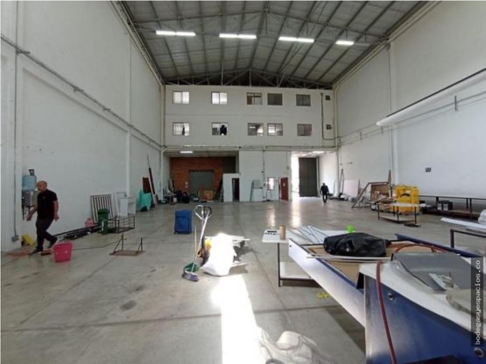 BODEGA DE 430 MTS2 PARA VENTA EN GIRARDOTA - 4