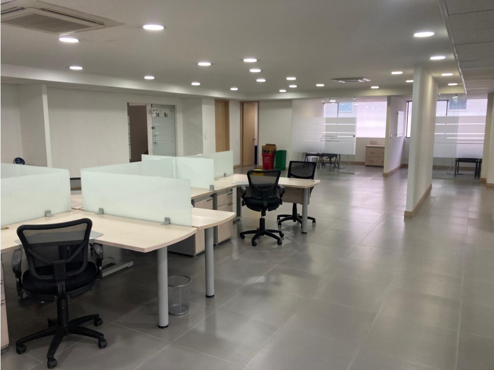OFICINA EN ARRIENDO EN MILLA DE ORO — foto 5