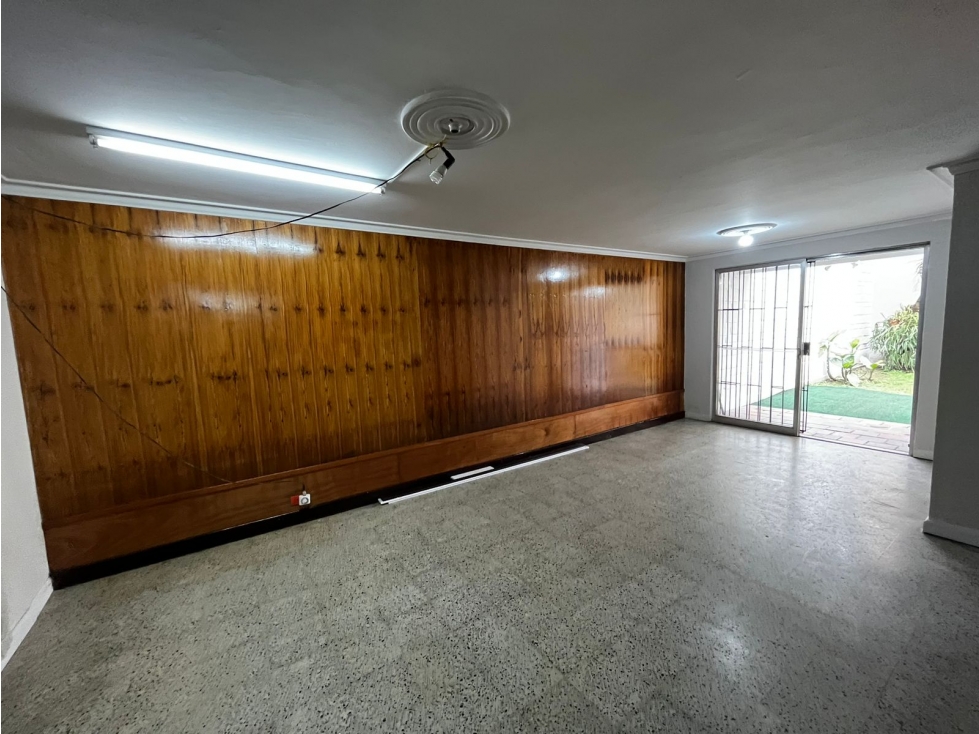 Casa comercial conquistadores