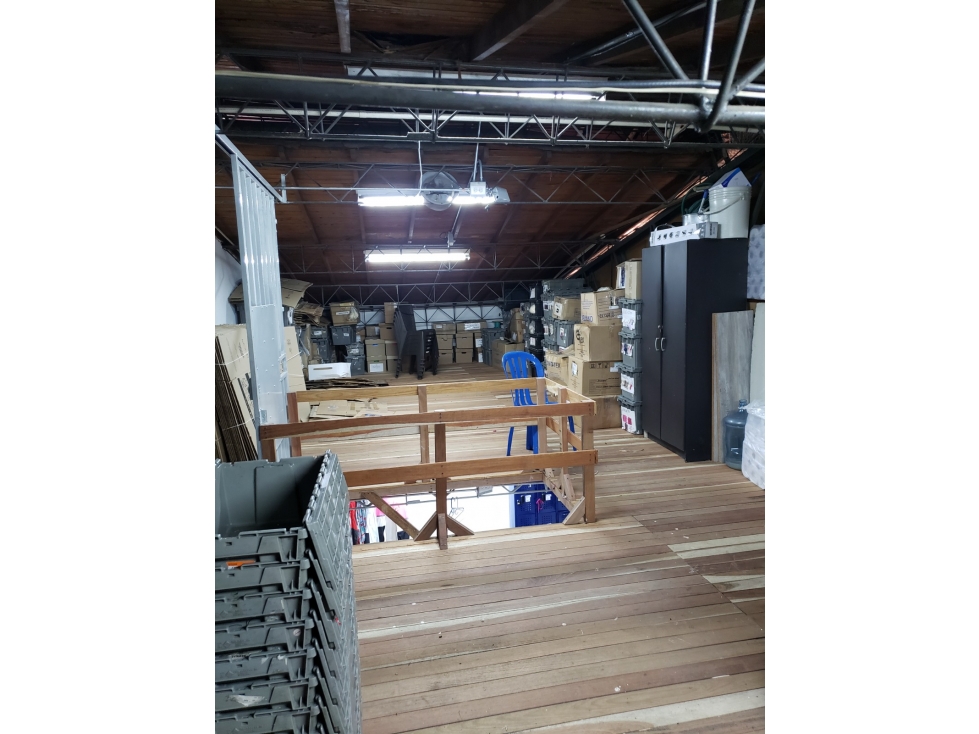 BODEGA ARRIENDO BARRIO COLOMBIA — foto 5