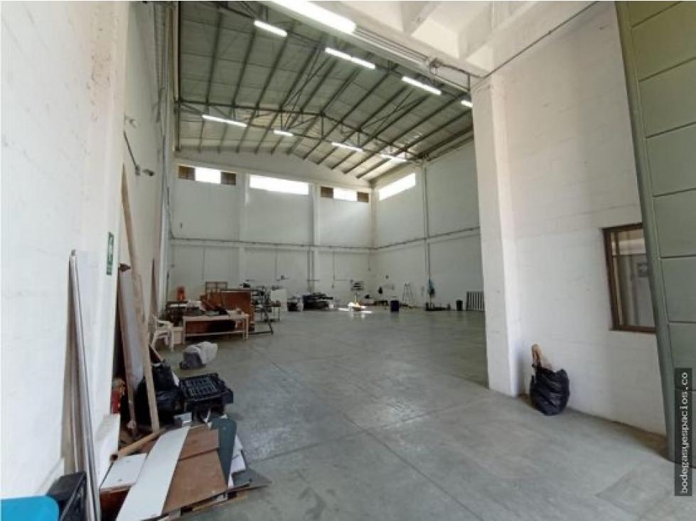 BODEGA DE 430 MTS2 PARA VENTA EN GIRARDOTA - 6
