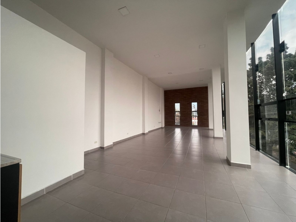 EDIFICIO DE 270 MTS2 EN GUAYABAL PARA ARRIENDO - 6