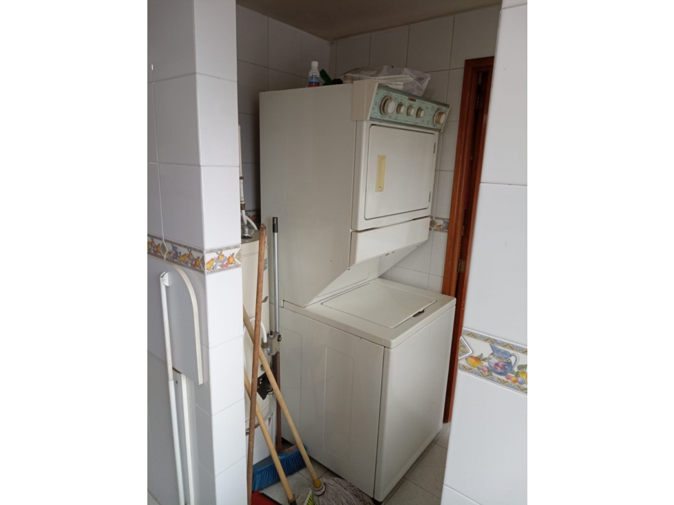 APARTAMENTO EN VENTA EN LAURELES UNIDAD COMPLETA — foto 6