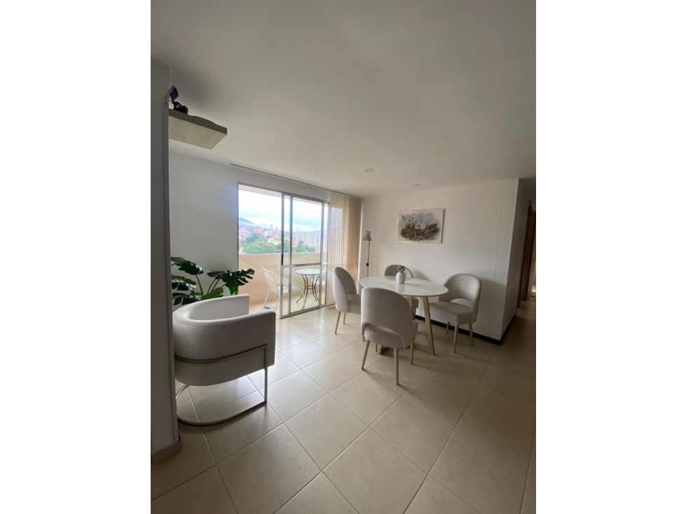 Se vende apartamento en Calasanz
