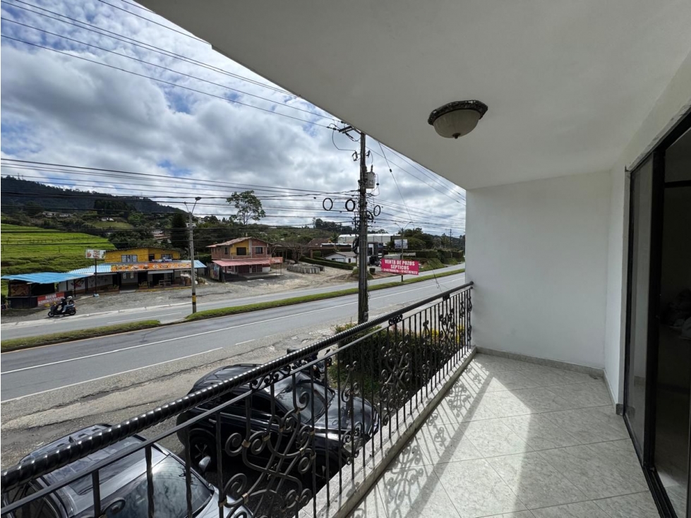 Bodega en renta guarne - 1