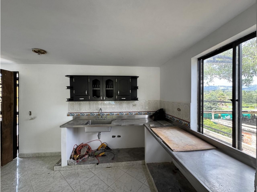 Bodega en renta guarne - 3