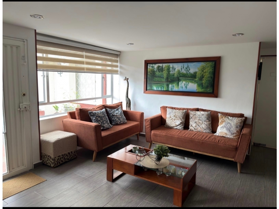 CASA EN VILLAMAYOR ANTIGUA DE 2 PISOS — foto 2