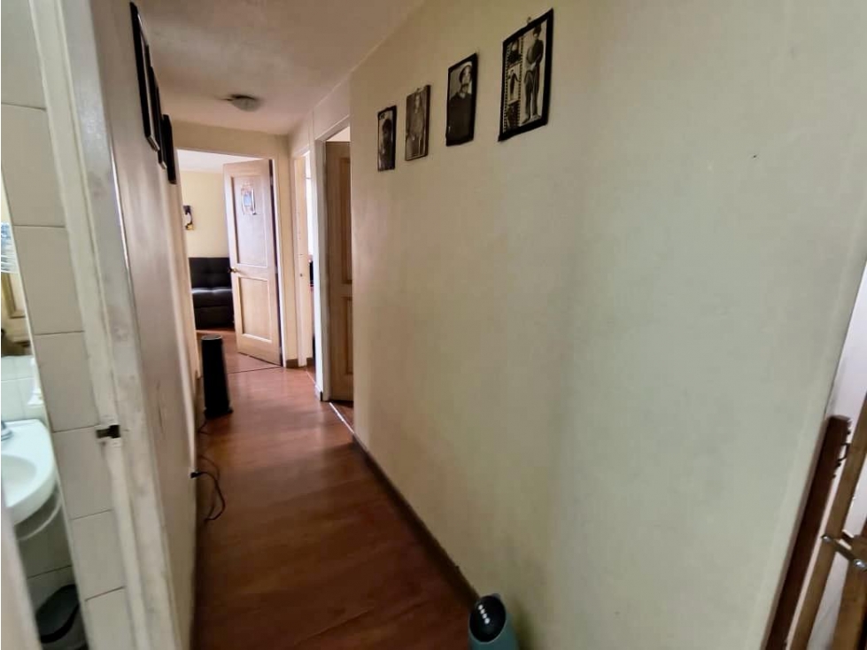 APARTAMENTO EN RAFAEL NUÑEZ PISO 8 INTERIOR — foto 4