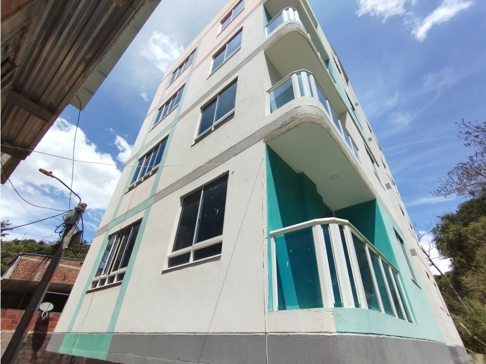 APARTAMENTO #1 EN GIRON SANTANDER PISO 2 - 2