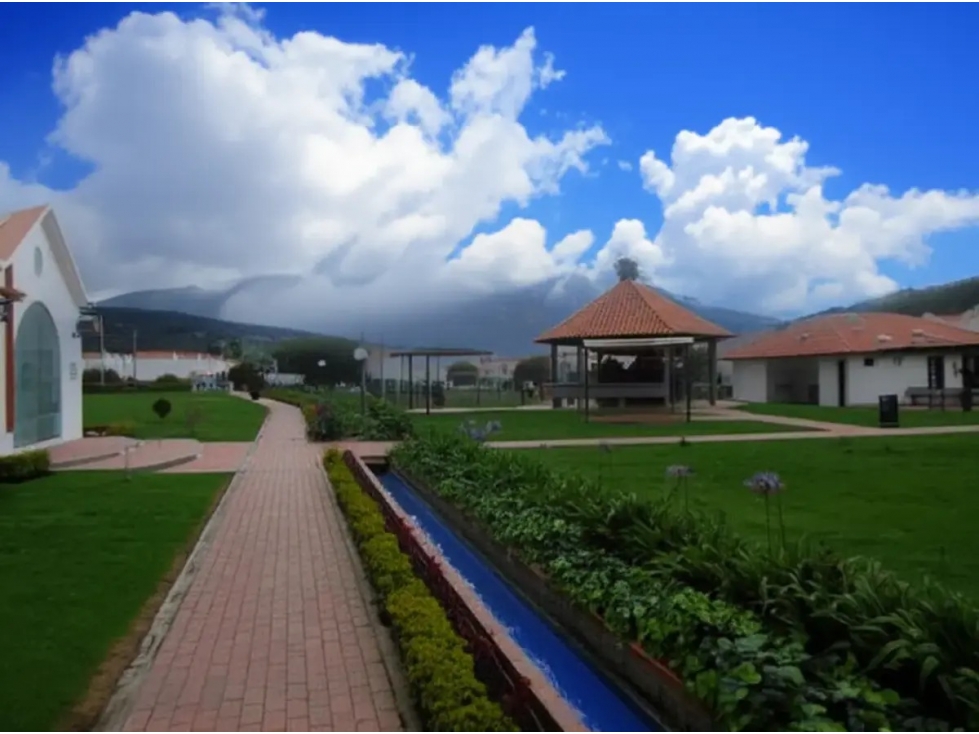 CASA EN CLUB HOUSE LAS ACACIAS (ZIPAQUIRA) 2 PISOS - 2