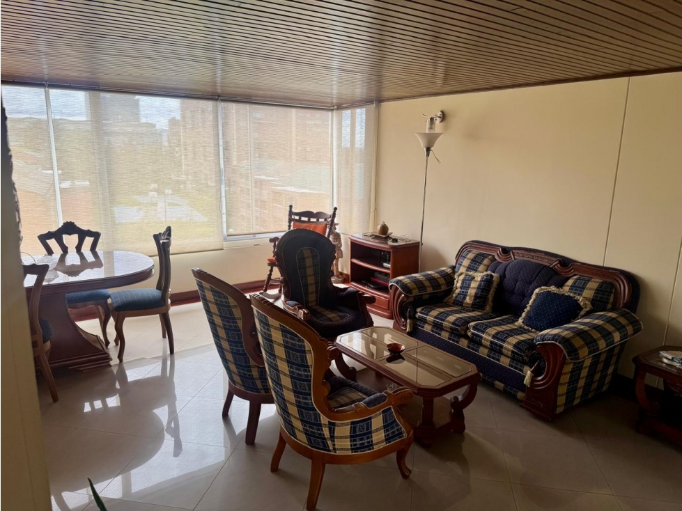 APARTAMENTO EN EL SECTOR RESIDENCIAL DE COLSEGUROS PISO 5 — foto 3