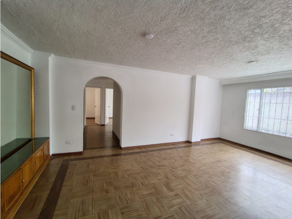 APARTAMENTO EN NICOLAS DE FEDERMAN PISO 1 — foto 4