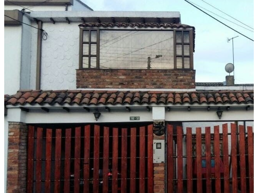 CASA EN CEDRITOS DE 2 PISOS