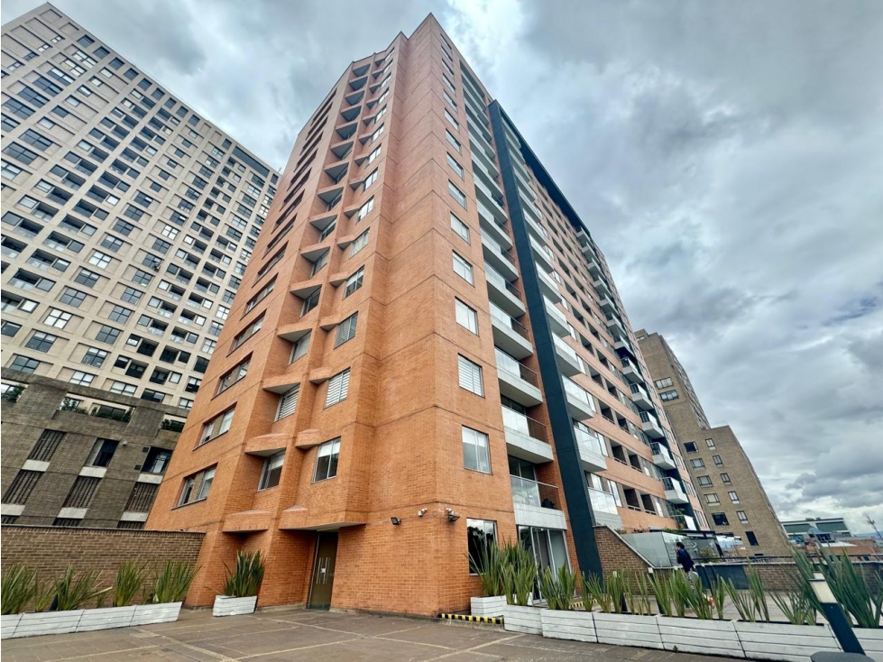 APARTAMENTO EN EL BARRIO NICOLAS DE FEDERMAN PISO 14 EXTERIOR