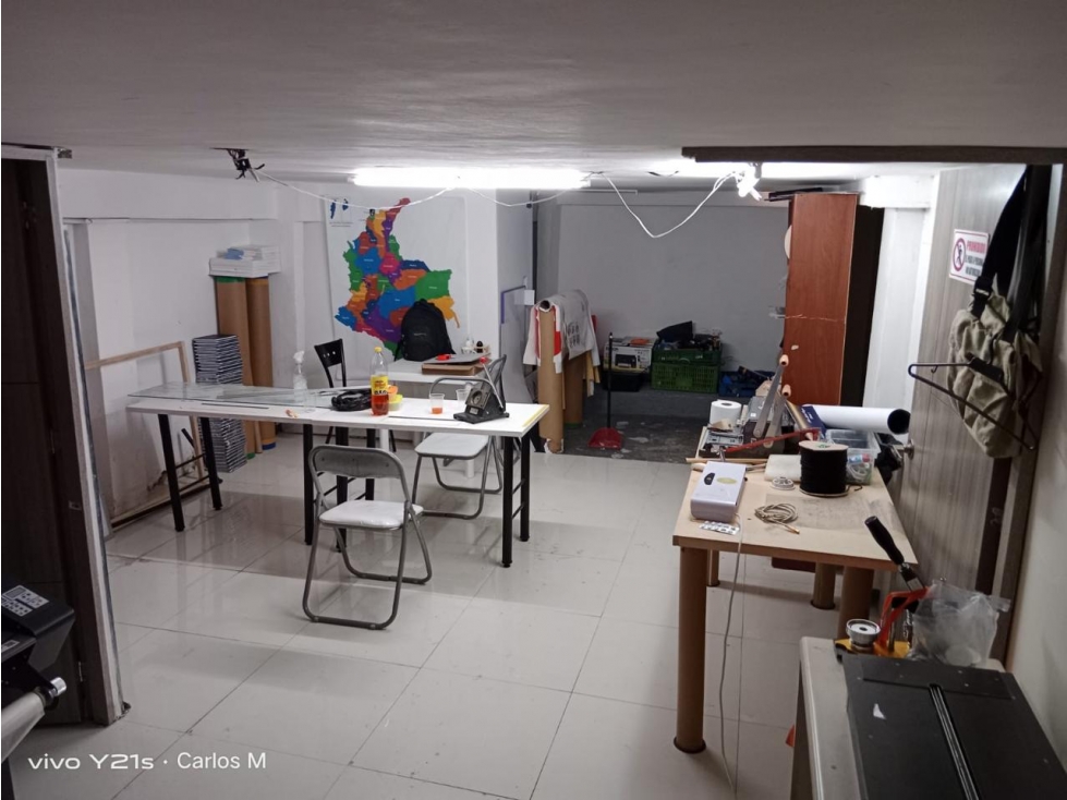 LOCAL COMERCIAL EN SANTA BARBARA-BOGOTA PRIMER PISO — foto 4