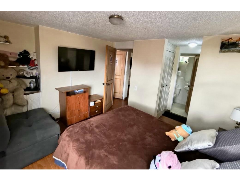 APARTAMENTO EN RAFAEL NUÑEZ PISO 8 INTERIOR — foto 6
