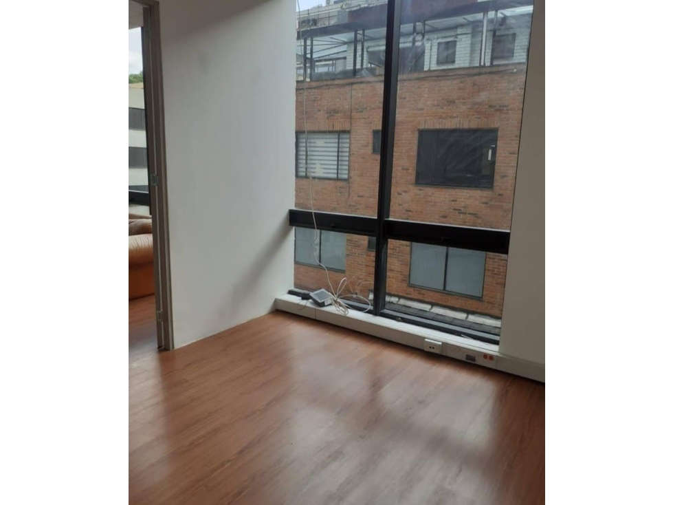 OFICINA EN EL CHICO PISO 3 INTERIOR — foto 6