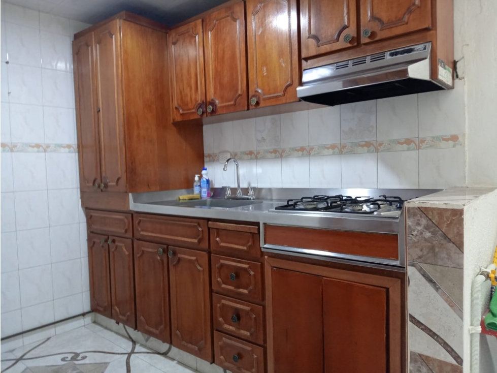 CASA EN USAQUEN 4X9 METROS DE 4 PISOS