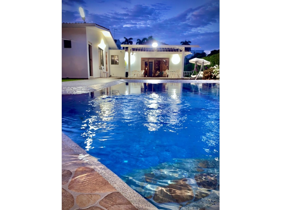 CASA QUINTA EN OCOBOS DE PEÑALISA (RICAURTE)