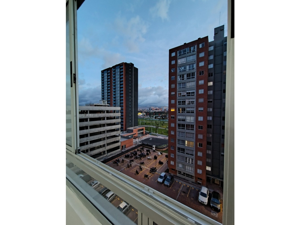 APARTAMENTO EN NUEVA CASTILLA PISO 11 EXTERIOR — foto 2