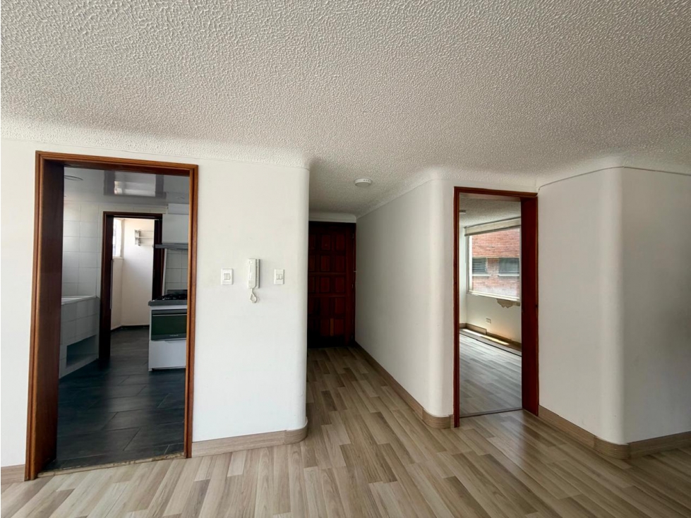 APARTAMENTO EN SANTA PAULA PISO 4 INTERIOR — foto 6