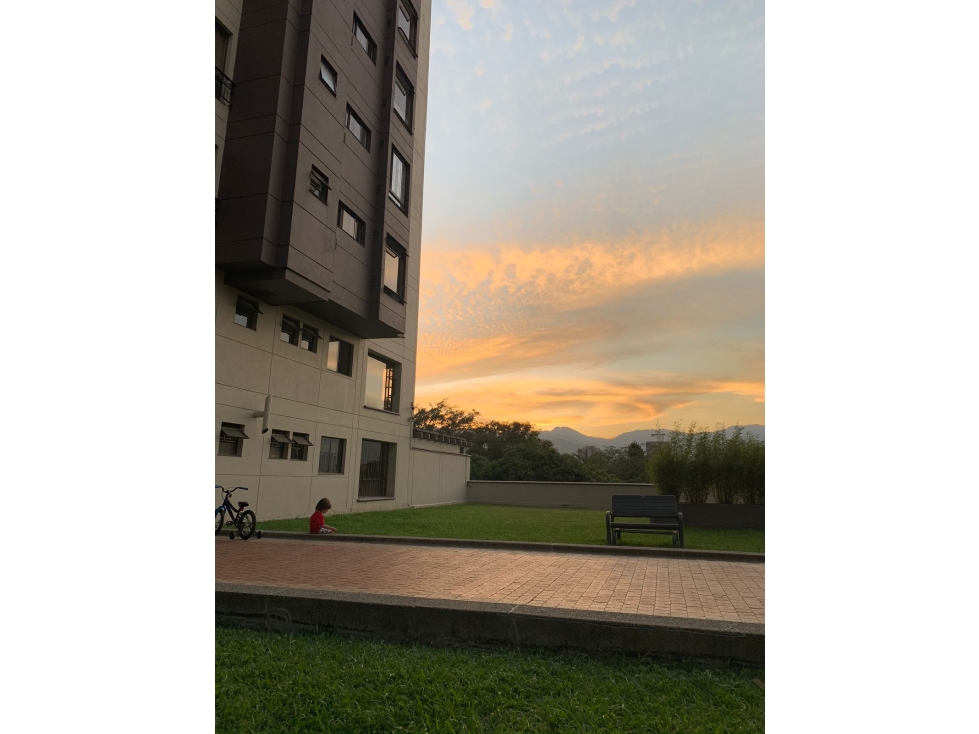APARTAMENTO EN VENTA POBLADO LOMA TELEVID