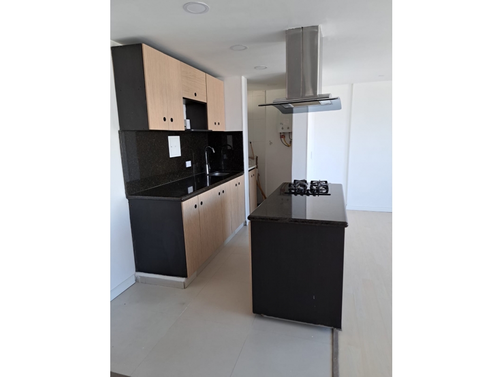 VENDO APARTAMENTO EN LOMA DEL INDIO