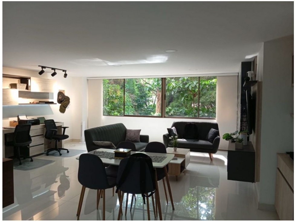 Venta de Apartamento - Loma de los Balsos