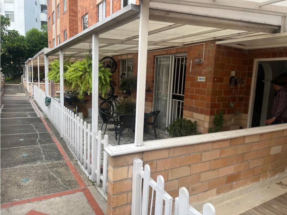 Espectacular casa en unidad cerrada completa, sector LA MOTA — foto 2