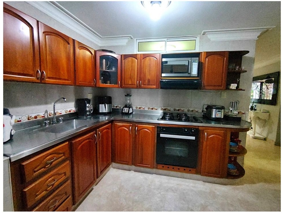 Venta de Casa - La Almeria - 3