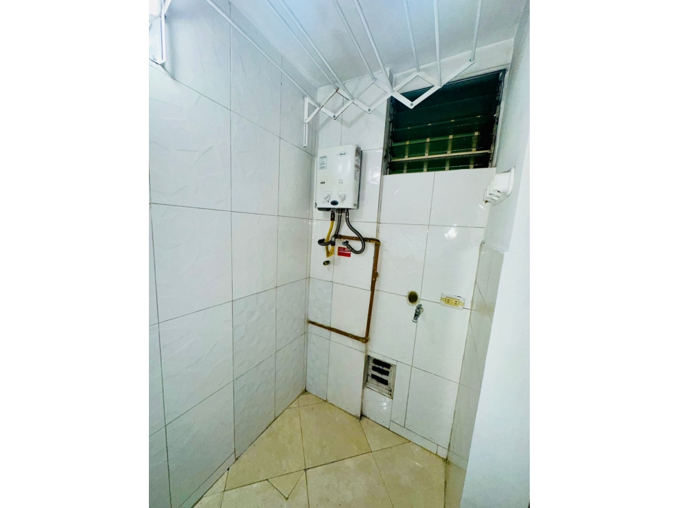 venta apartamento CALAZANIA SOLO DE CONTADO — foto 5