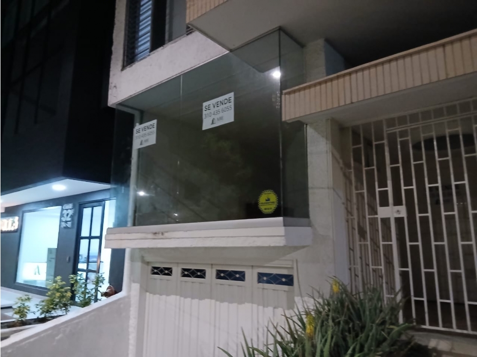 Venta de Casa Lote - EL Nogal