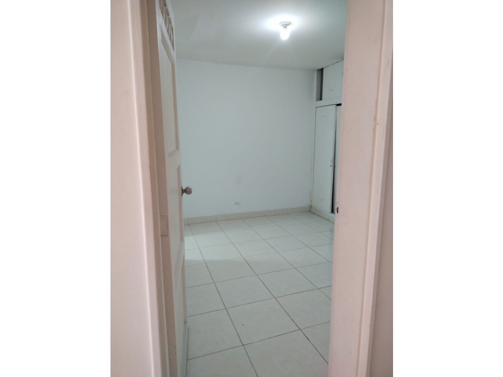 Venta de Apartamento + Local - Laureles — foto 4