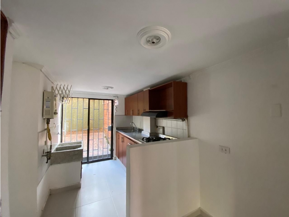 VENDO APARTAMENTO EN LAURELES, ALMERIA — foto 3