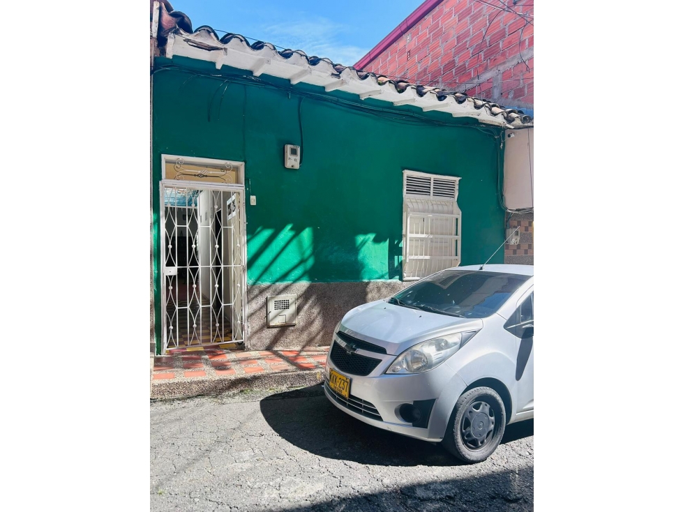VENTA CASA EN BELLO LA CUMBRE PARA REMODELAR