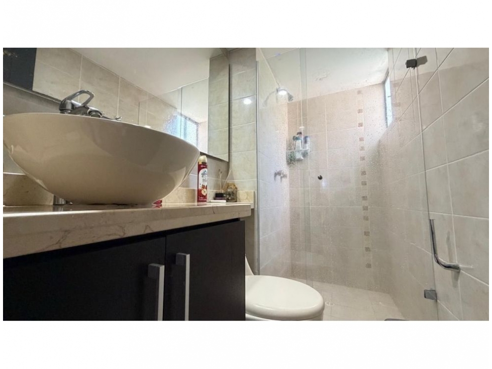 Venta de Apartamento - Loma de Los Bernal — foto 3