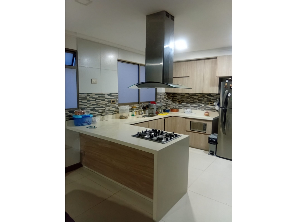 Casa en venta, 3 niveles...envigado — foto 2