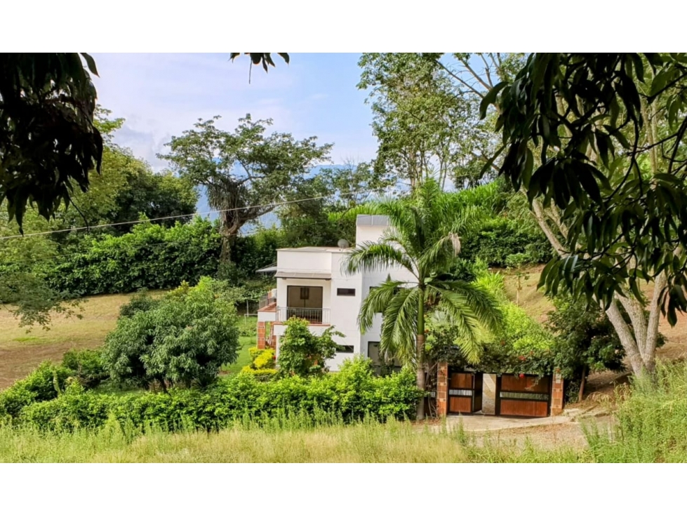 VENTA FINCA DE RECREO SOPETRAN