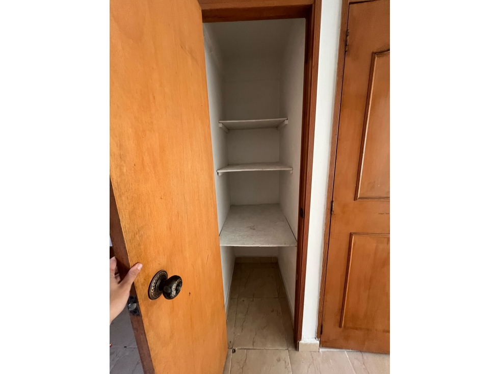 Se vende casa de tres niveles en Rodeo Alto — foto 4