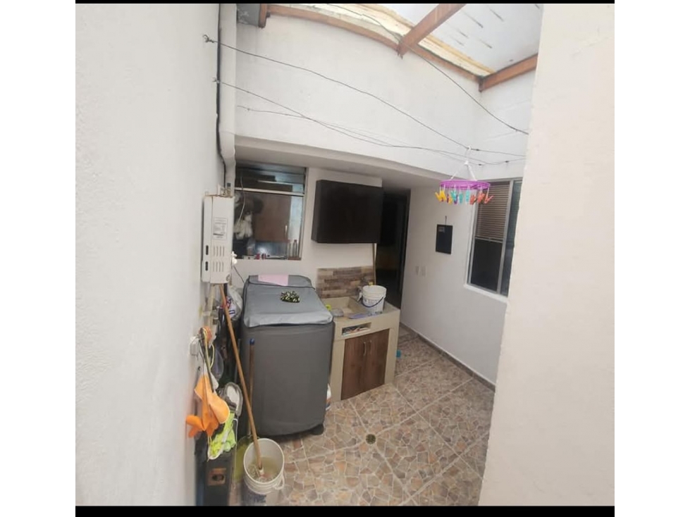 Casa en robledo tulipanes — foto 5