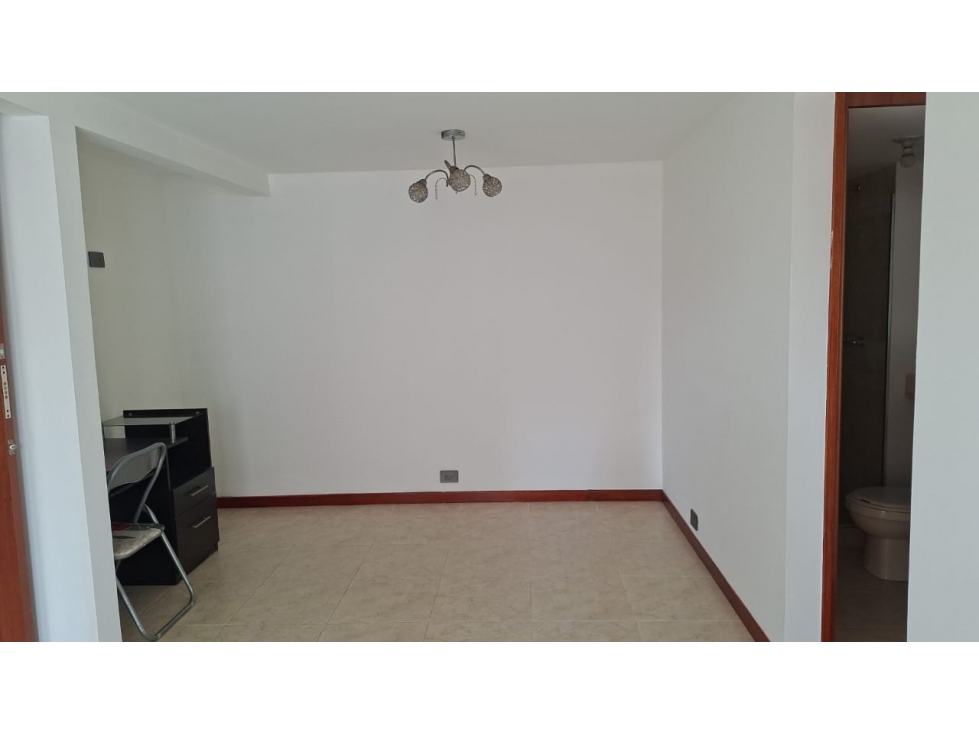 espectacular apartamento en Loma de los Bernal — foto 3