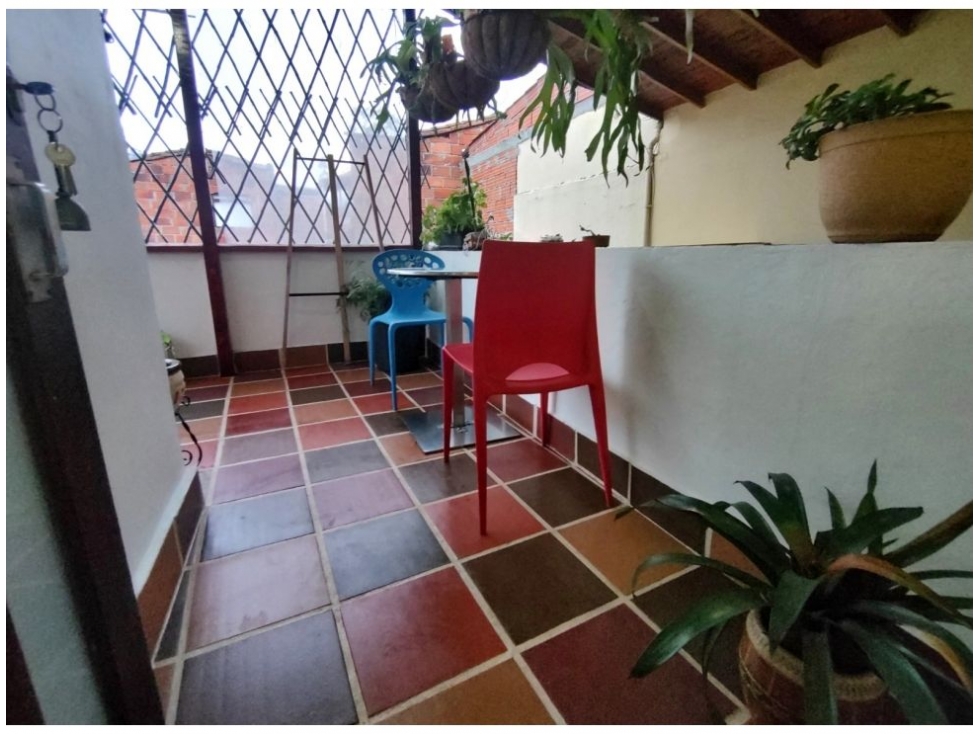 Venta de Casa - La Almeria - 4