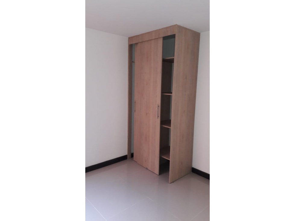 Se vende Apartamento en laureles — foto 5