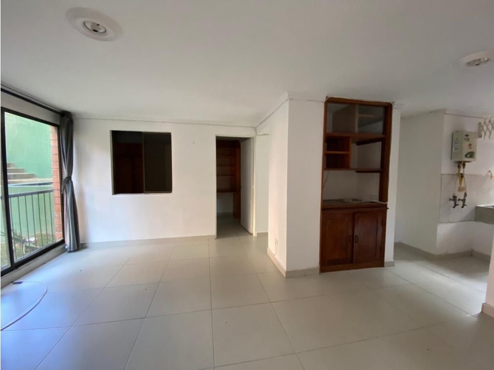 VENDO APARTAMENTO EN LAURELES, ALMERIA — foto 6