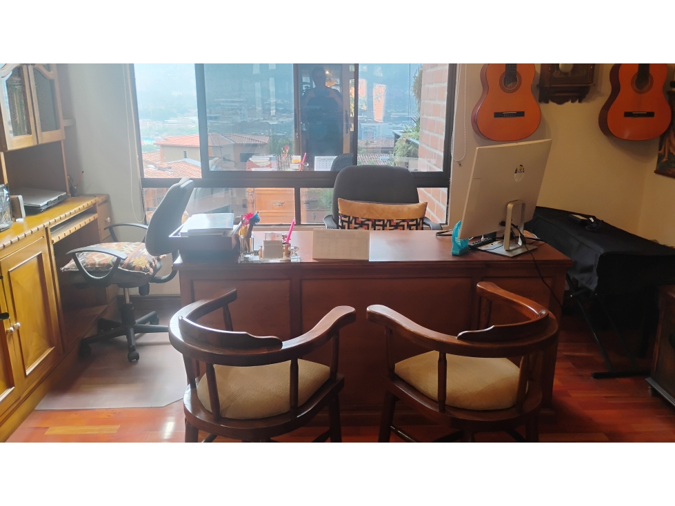 AMPLIO APARTAMENTO EN VENTA CASTROPOL EL POBLADO - 6