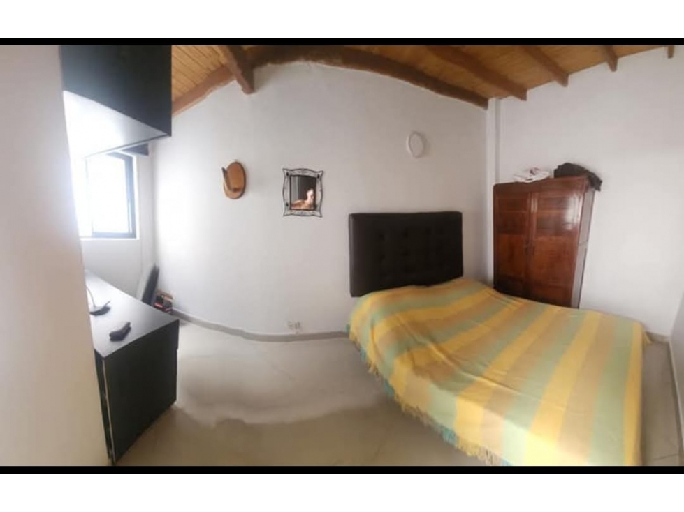 Casa en robledo tulipanes